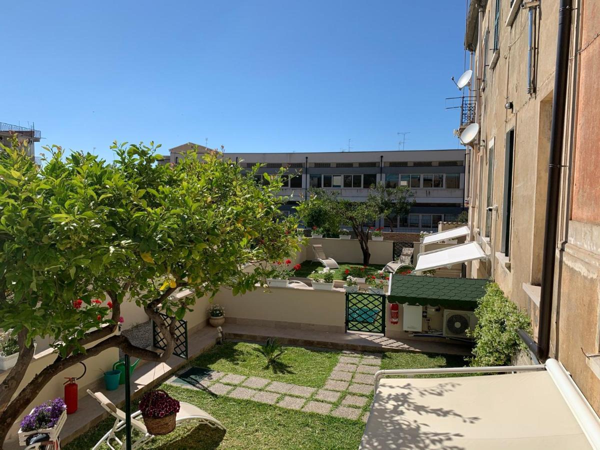 Don Francisco Rooms - Tropea Eksteriør billede